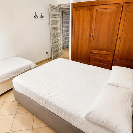 Casa Zephyr By La Via Del Mare Viaggi E Vacanze דירה