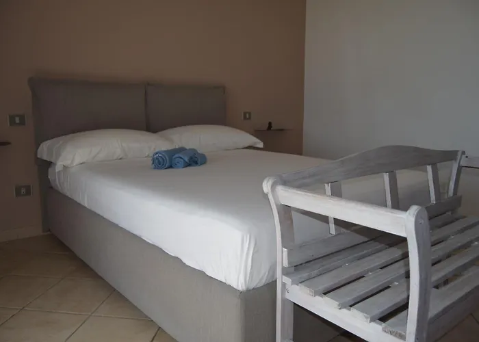 Lägenhet Casa Zephyr By La Via Del Mare Viaggi E Vacanze *